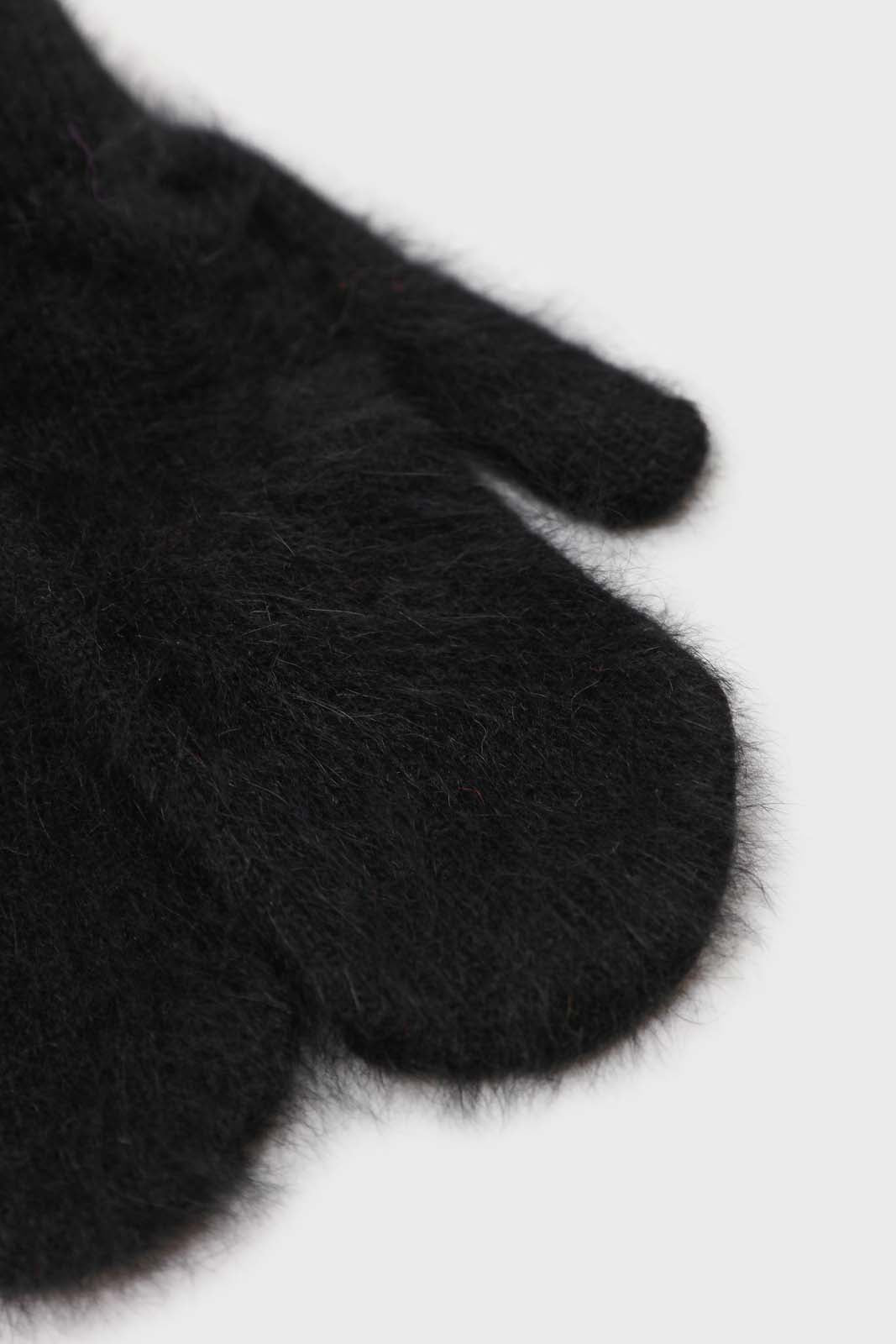 Black mohair mittens_4