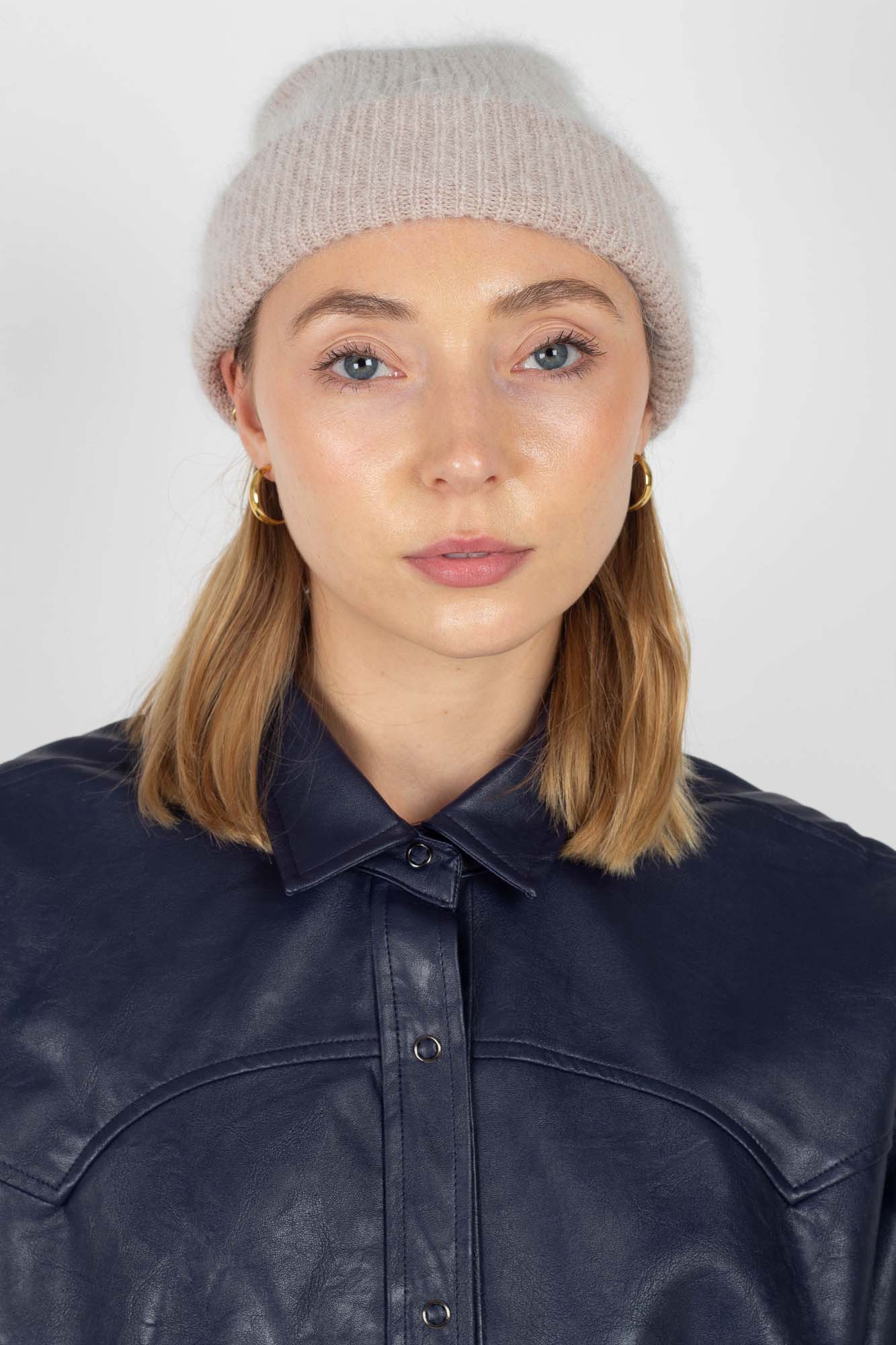 Light beige mohair beanie hat_1