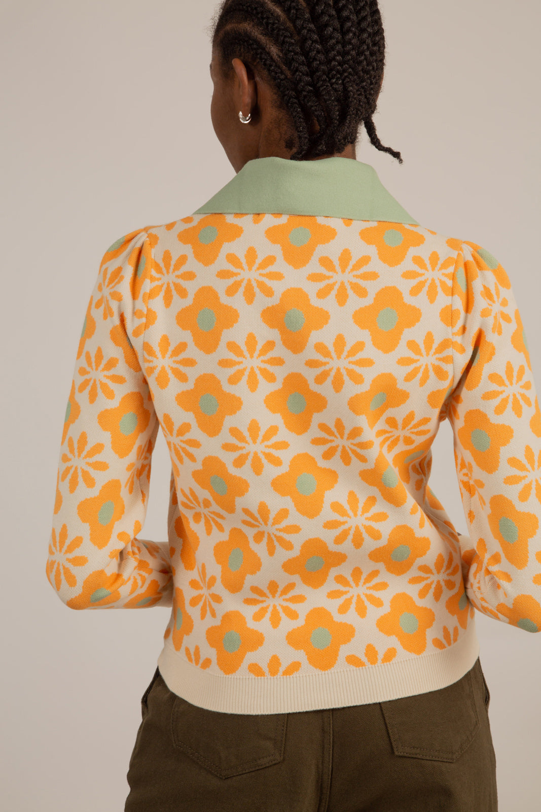 Cream and orange intarsia floral mint collar jumper_5