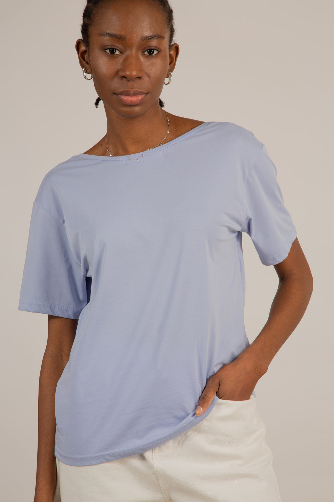 Blue open back tee_4