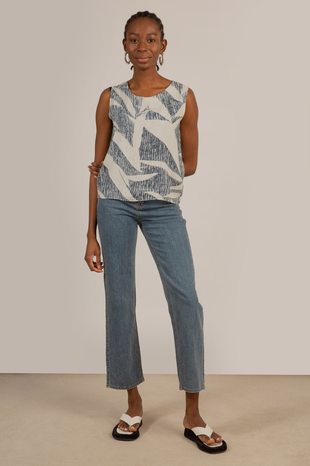 Ivory and black leaves print sleeveless top_2