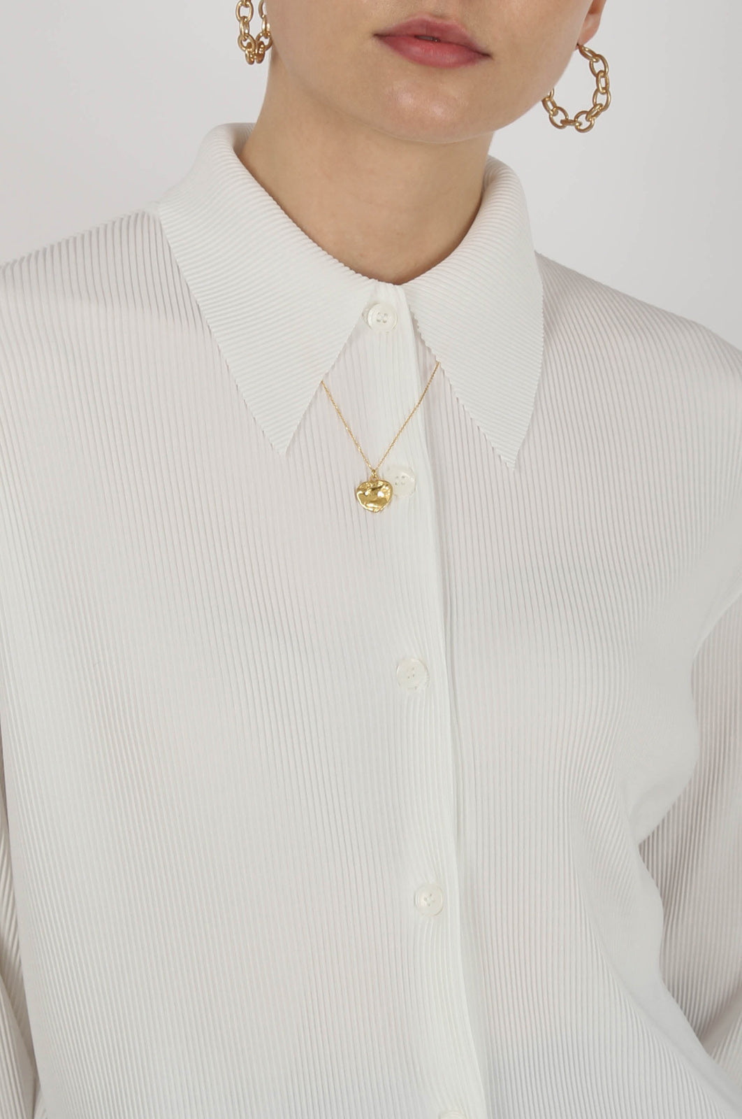 White micro pleated long sleeved shirt_2