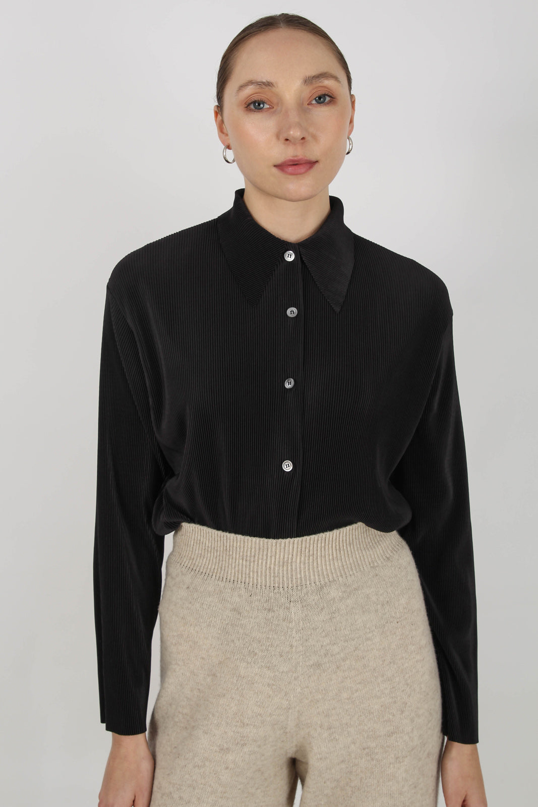 Black micro pleated long sleeved shirt_3