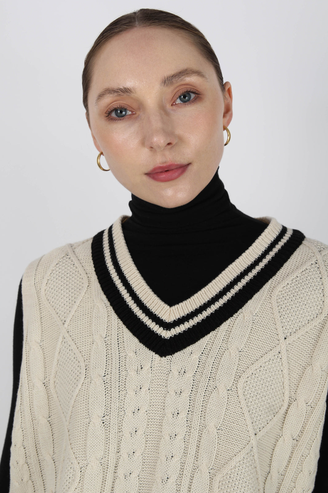 Ivory and black varsity trim sweater vest_4