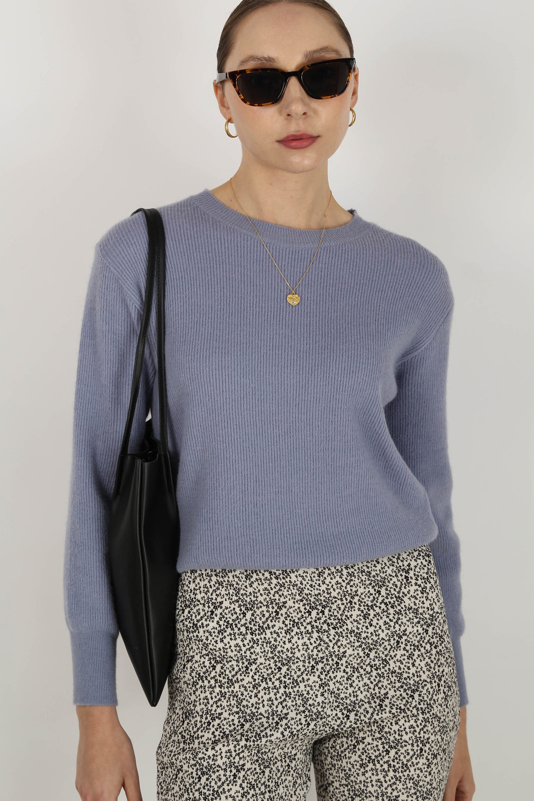 Pale blue ribbed crew neck jumper_5