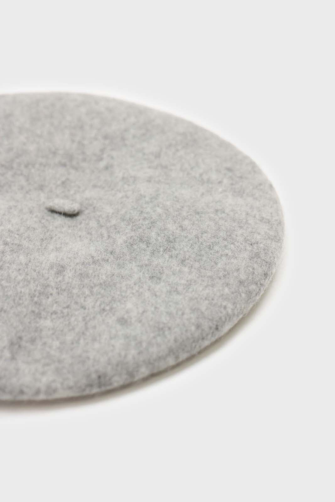 Pale grey wool beret_5