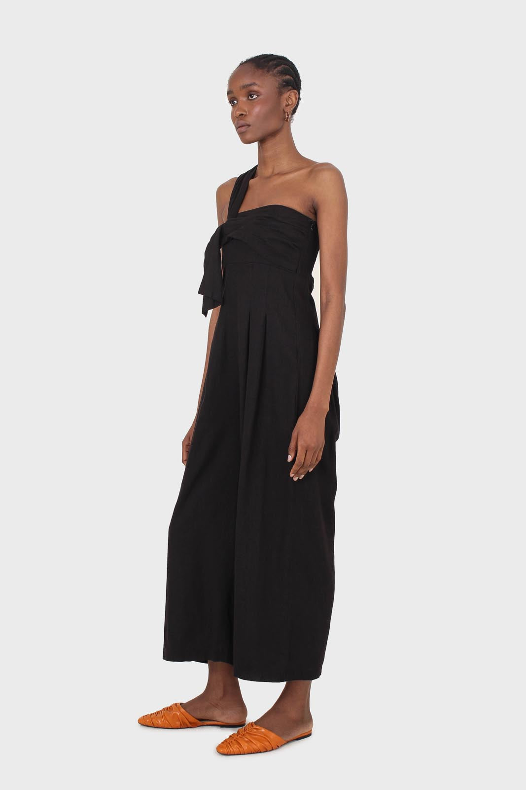 Black one shoulder linen jumpsuit_4