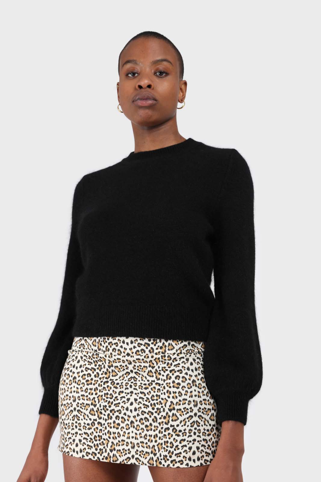 Black balloon sleeve angora jumper_5