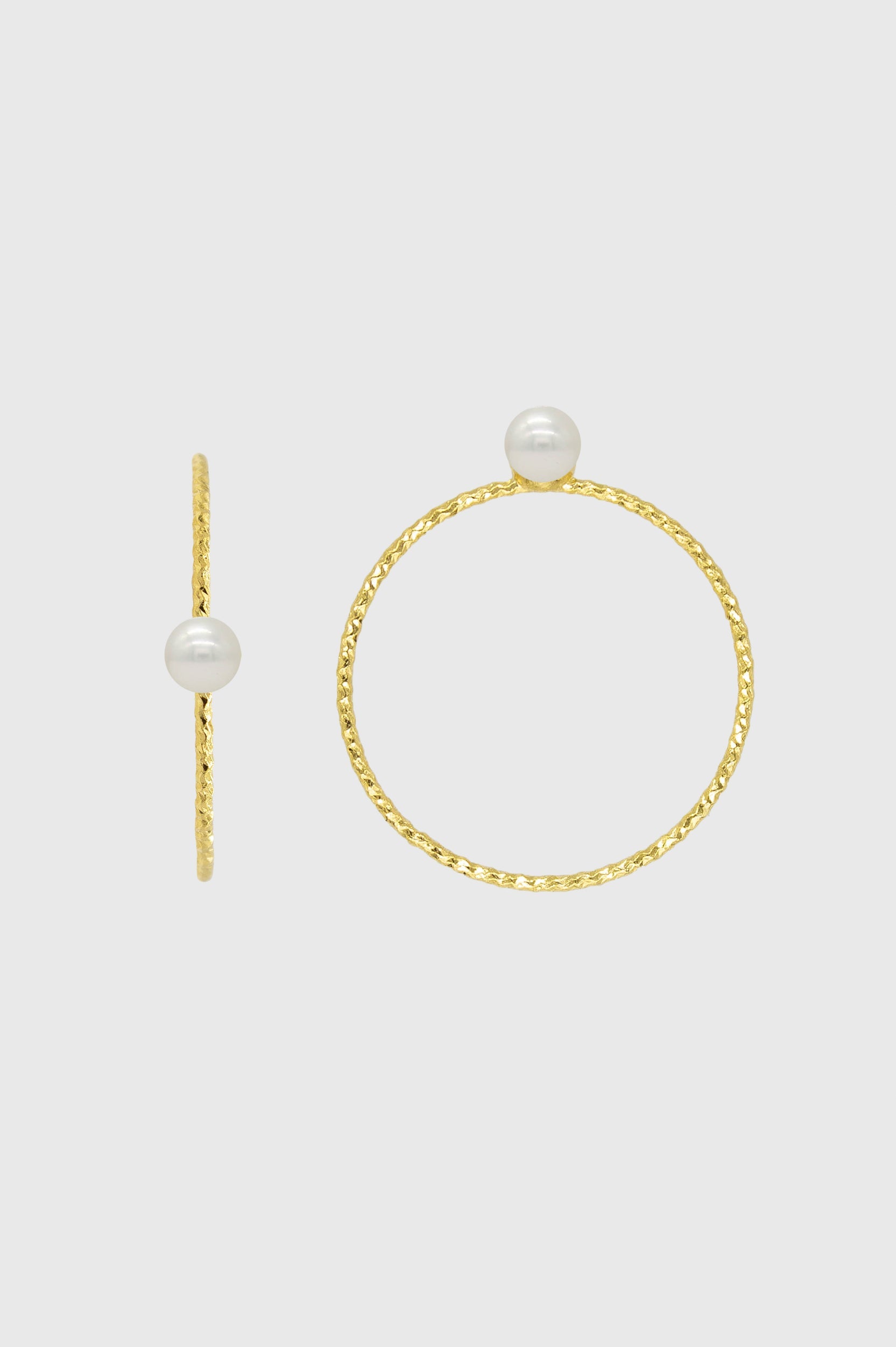 Gold pearl birthstone ring / Jun_1