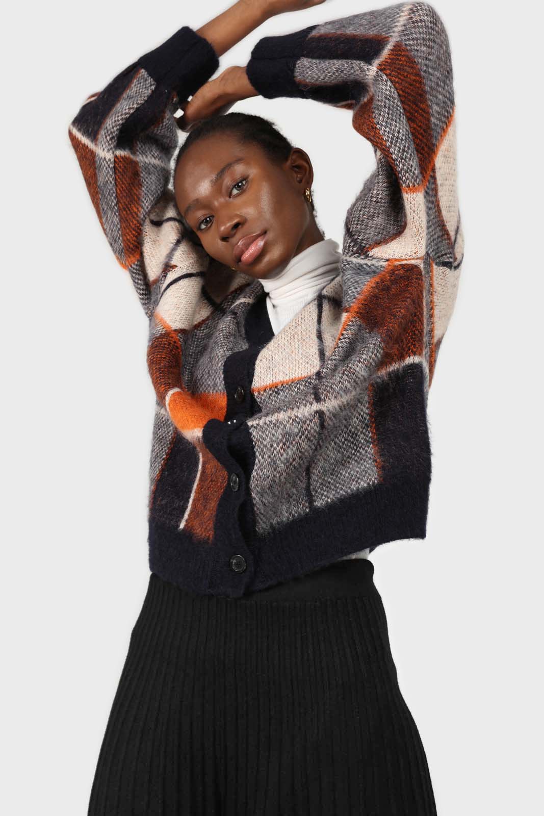 Black lined midi length flare knit skirt_5