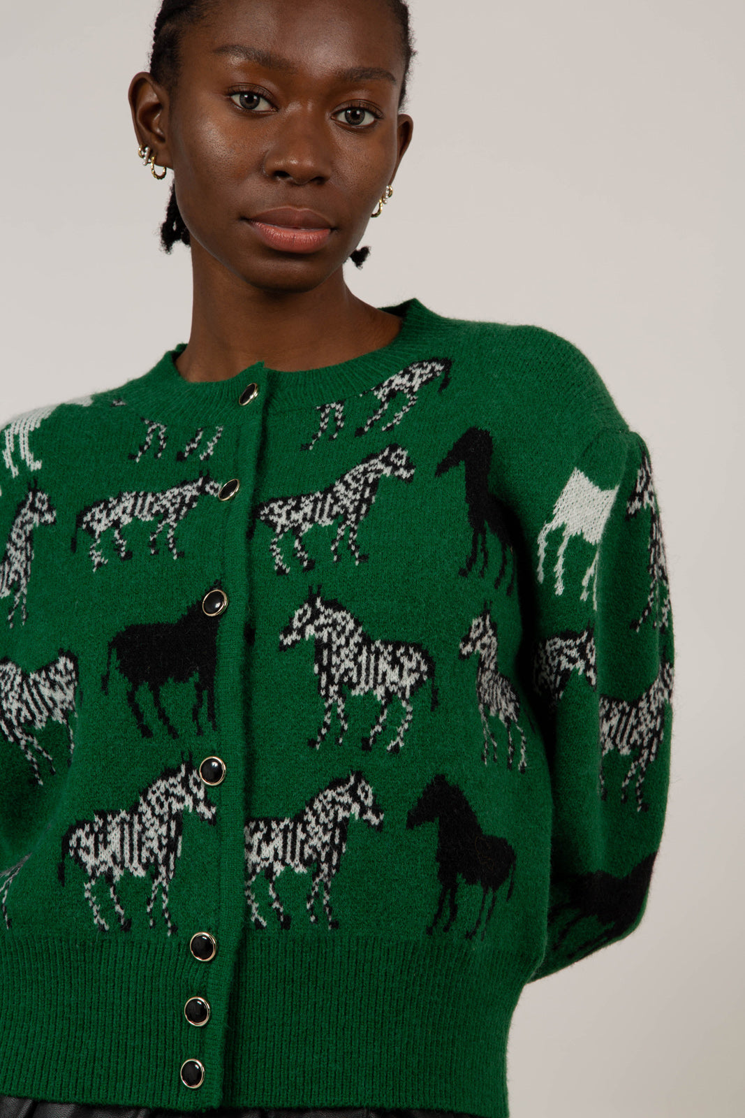 Green zebra intarsia puff sleeved cardigan_10