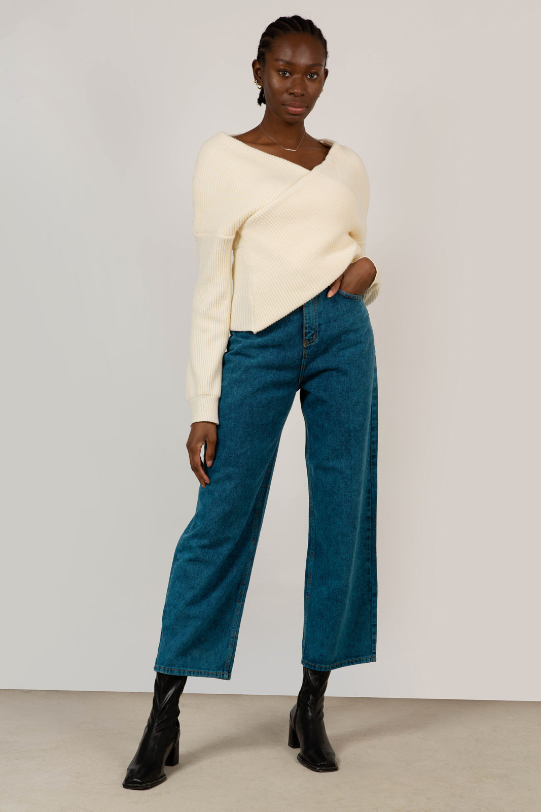 Ivory cross front panel knit top_4