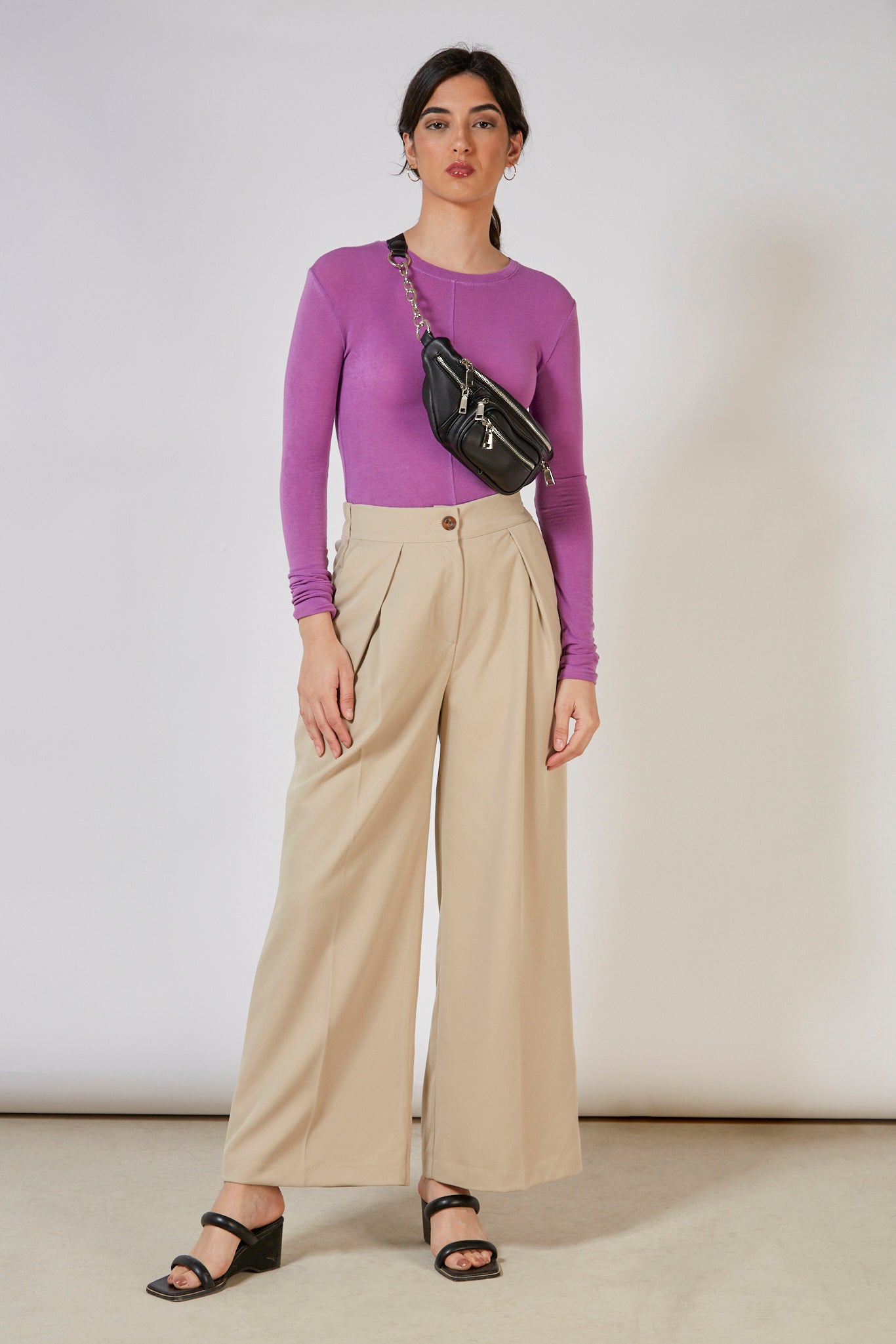 Bright purple fitted long sleeved top_7