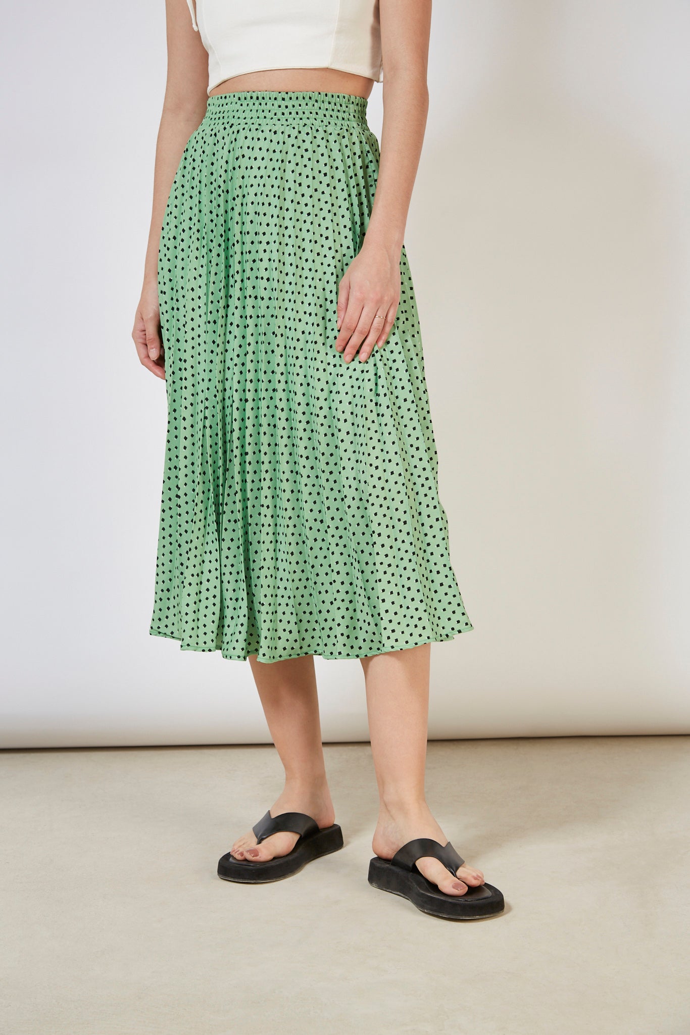 Green dot print pleated skirt_3