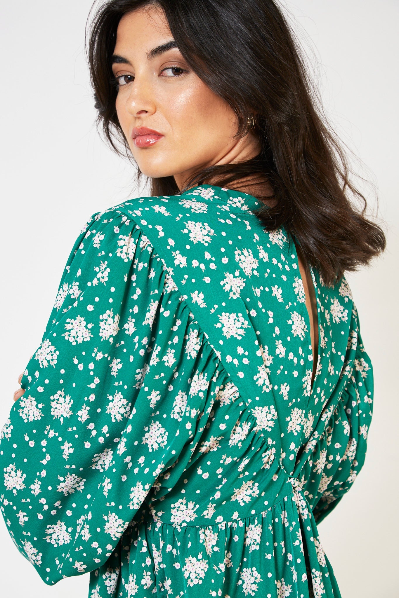 Green printed long sleeved dress_2