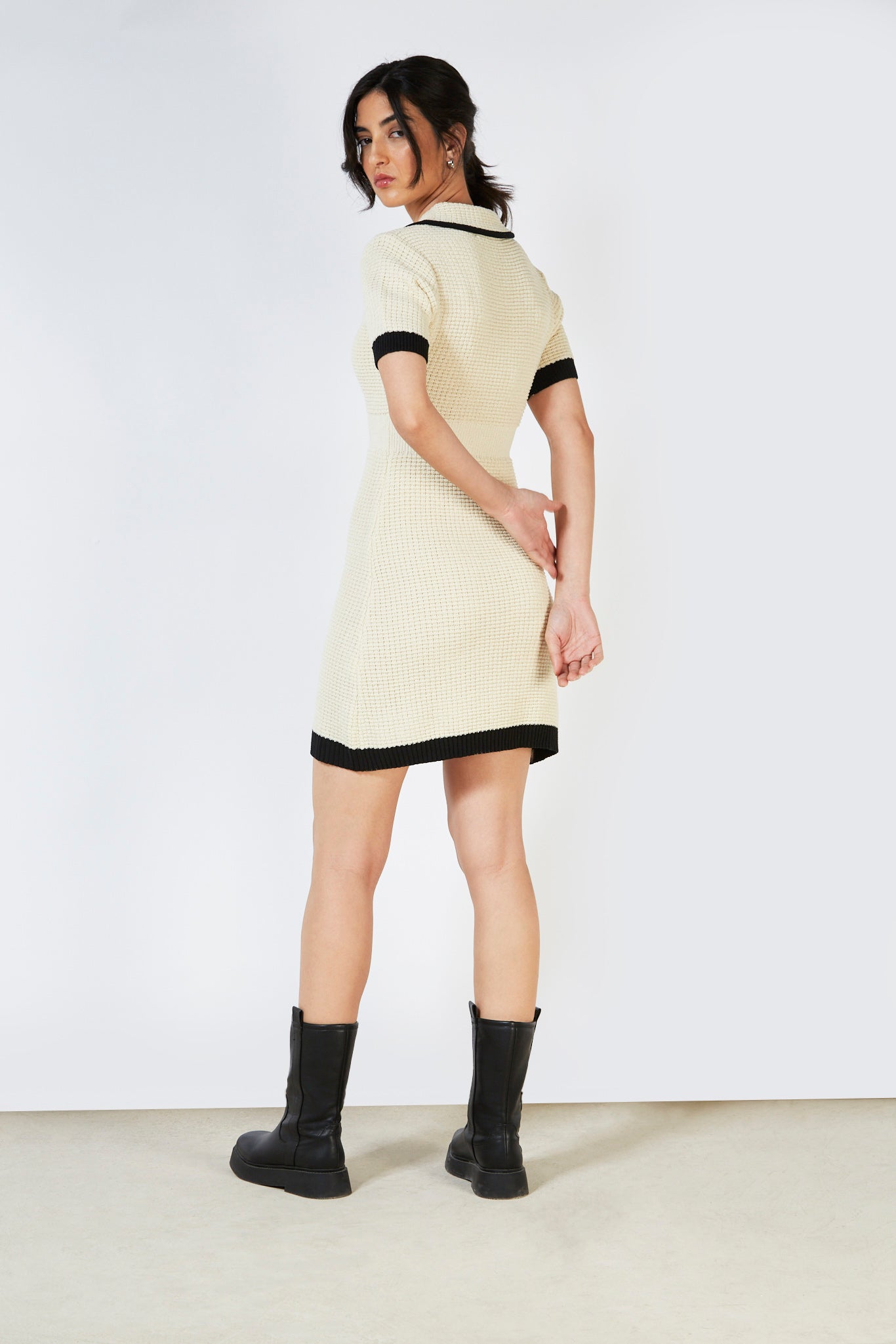 Ivory and black trim polo knit dress_7