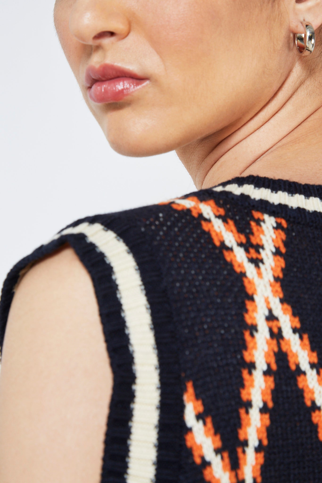 Navy contrast diamond striped sweater vest_13