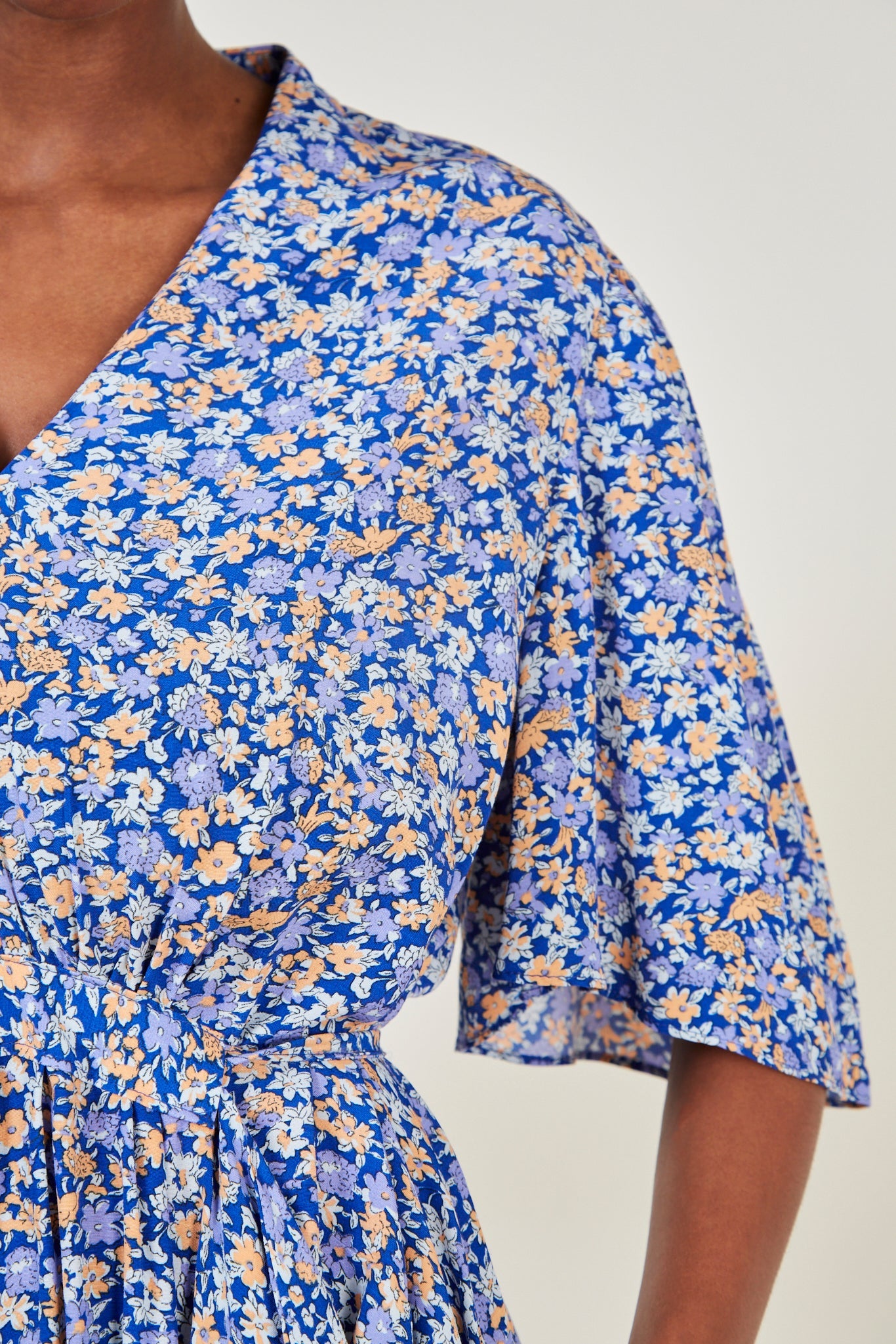 Blue and pink floral print tie back maxi dress_5