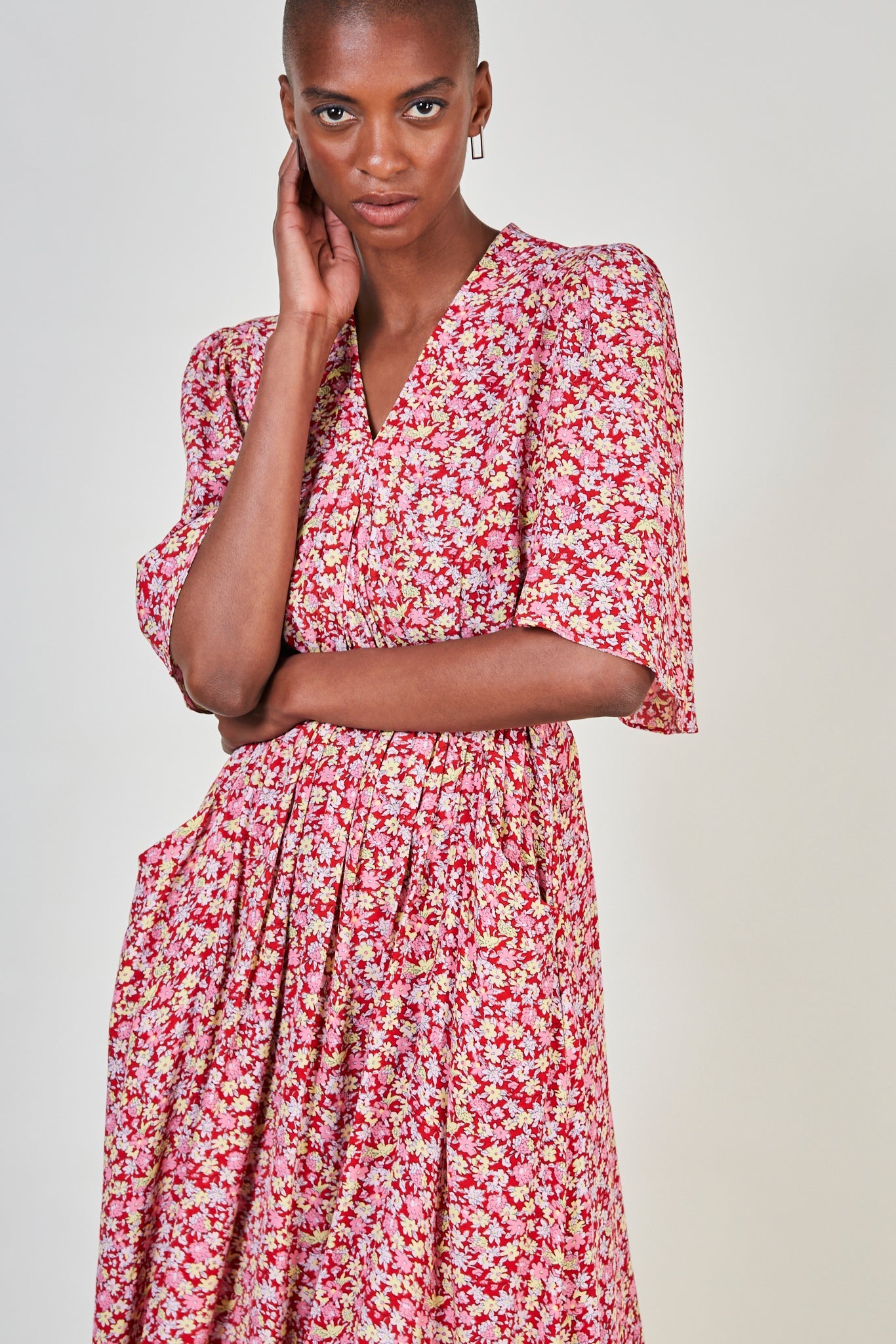 Red and yellow floral print tie back maxi dress_4