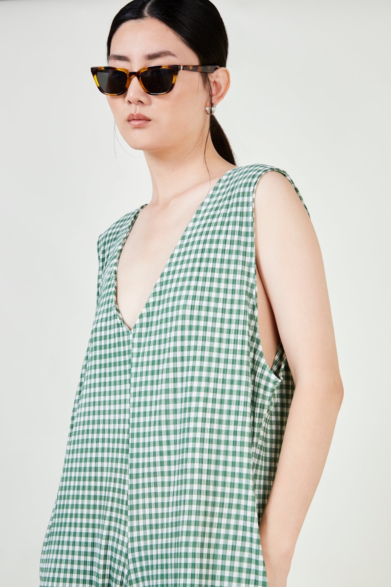 Green gingham jumpsuit_4
