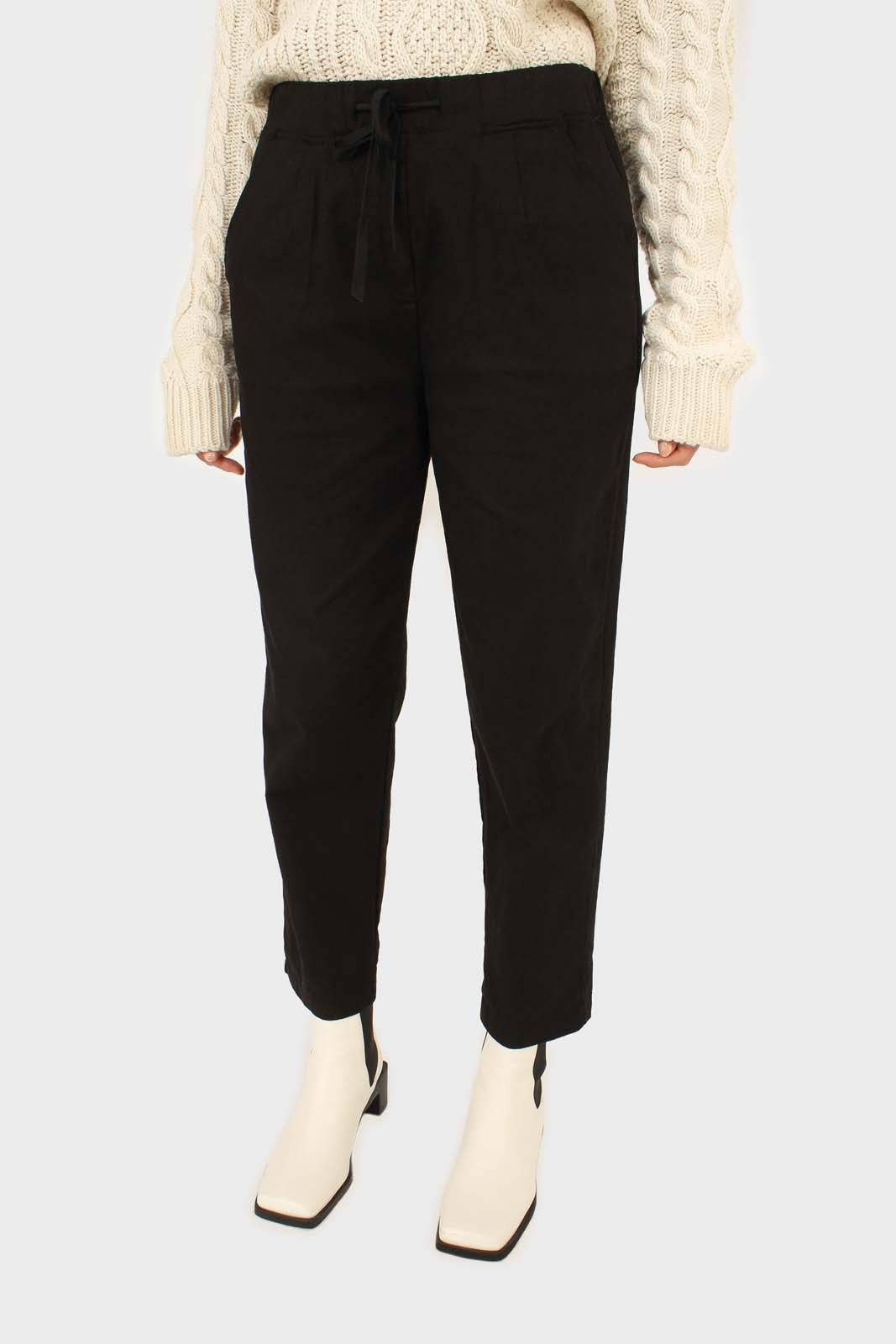 Black dart front loose fit drawstring trousers_1