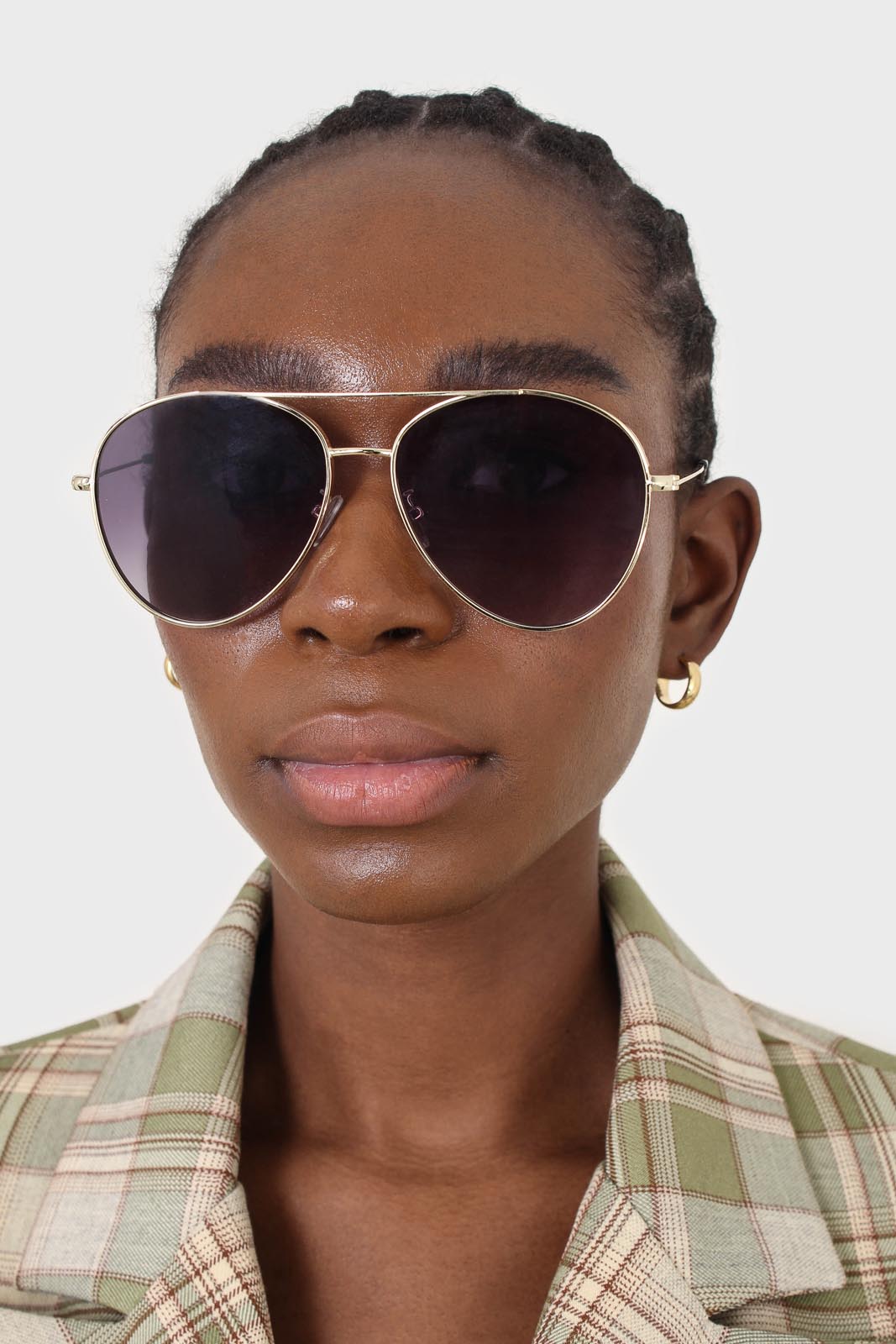 Gold frame black lens classic aviator sunglasses_2