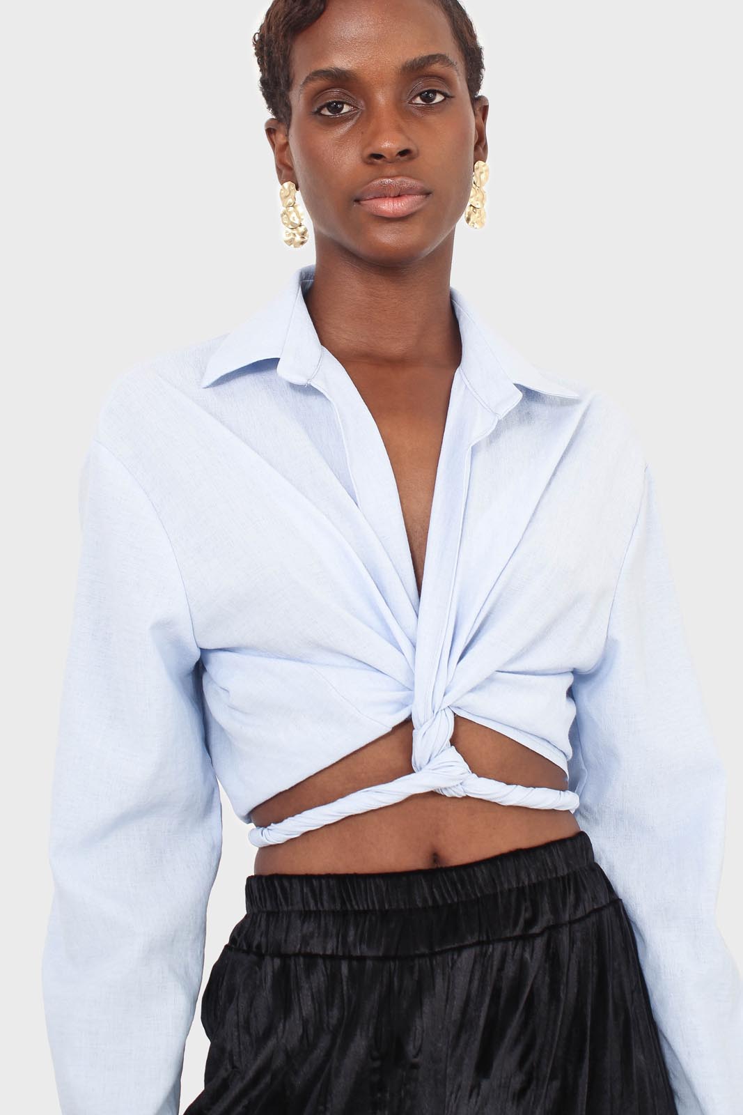 Pale blue linen plunging tie front shirt_6