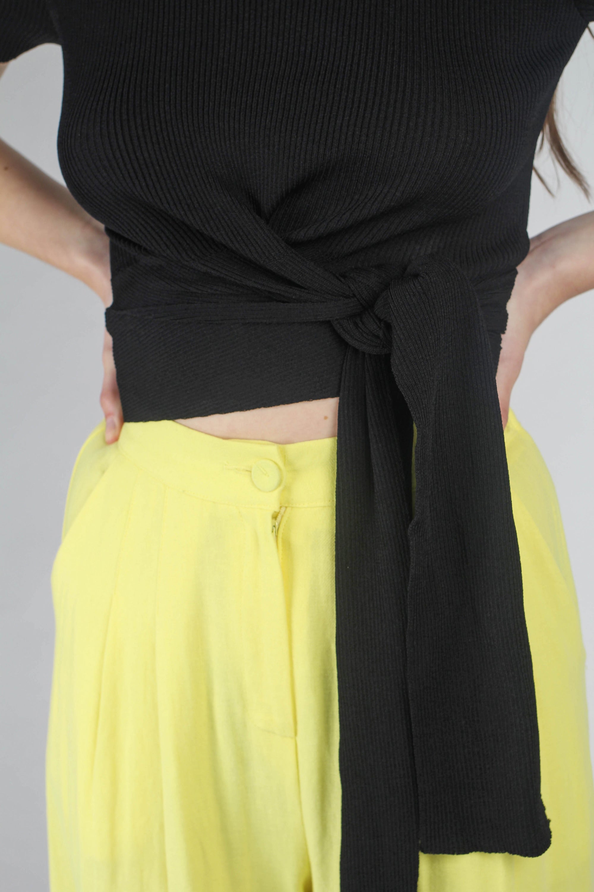 Bright yellow herringbone linen wide trousers_4