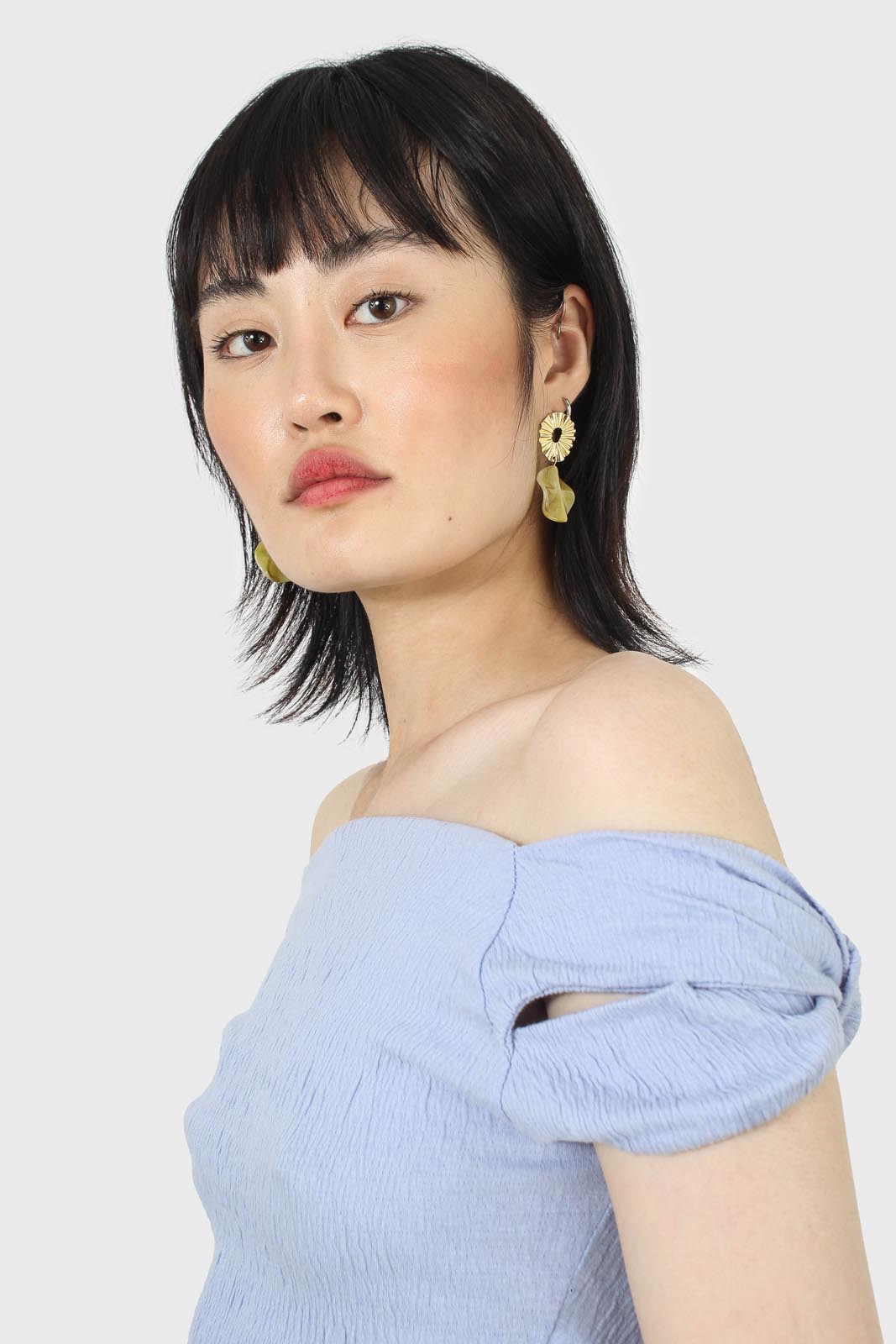 Sky blue off shoulder cropped tee_3