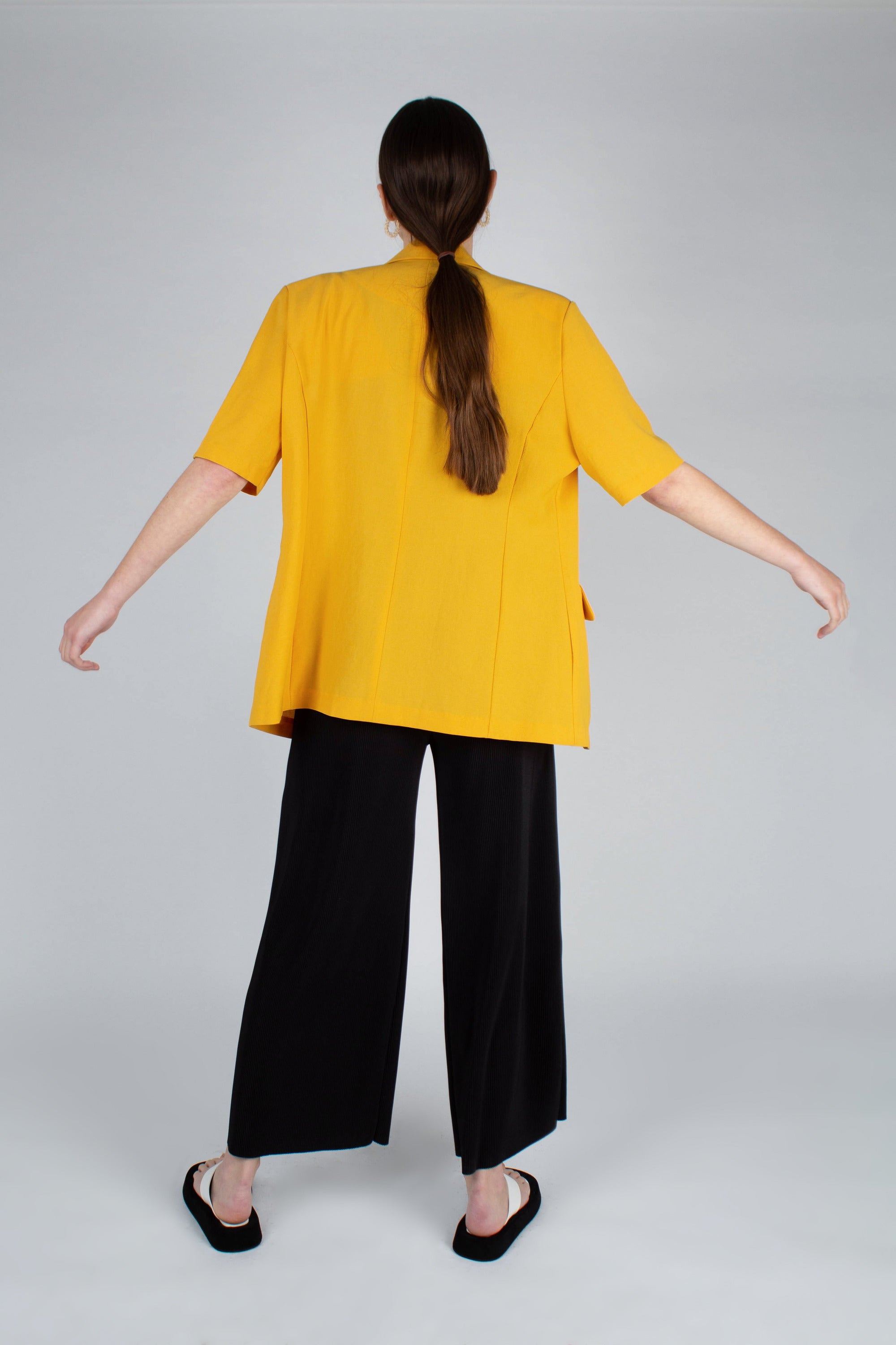 Bright yellow flap pocket oversized jacket_10