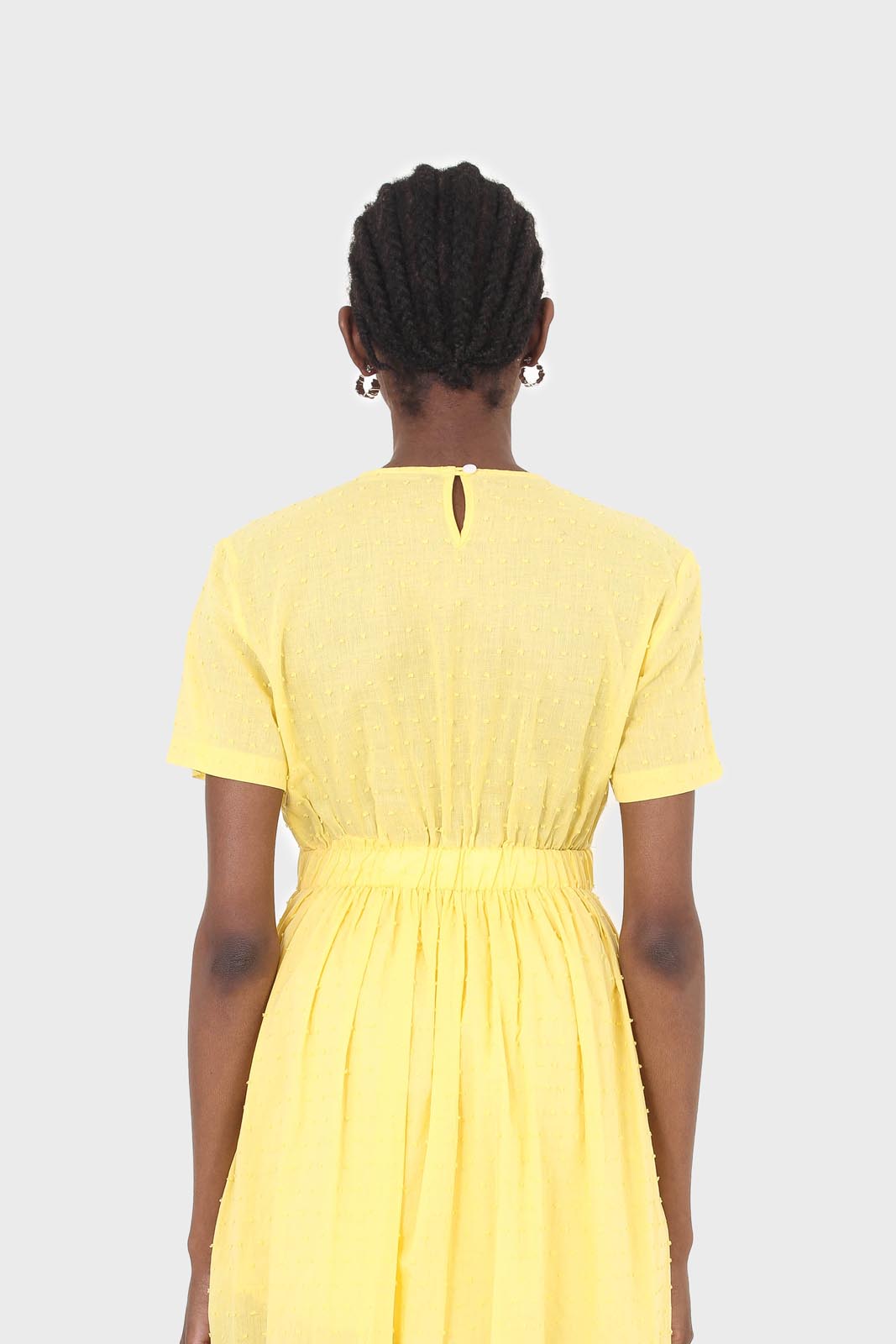 Yellow textured short sleeved maxi dress_2