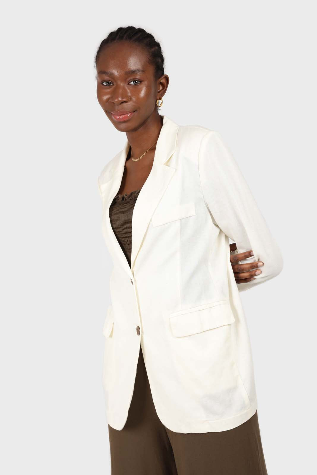 White single breasted tailored blazer_4
