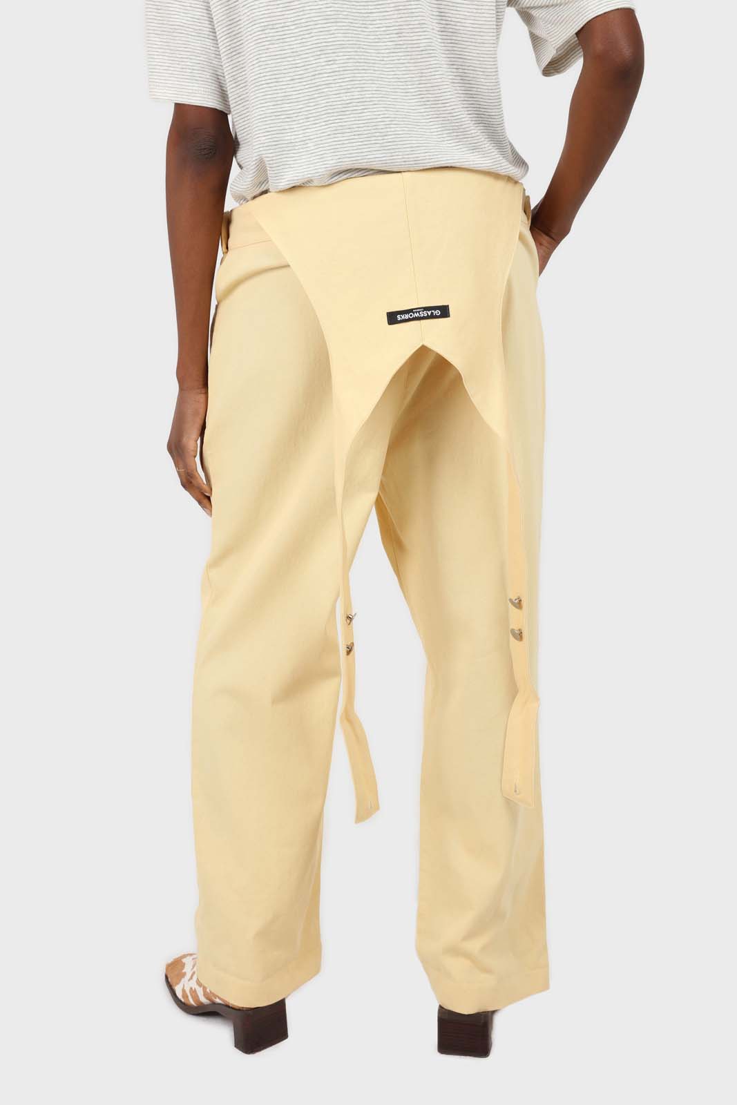 Pale yellow front patch pocket jumpsuit_7