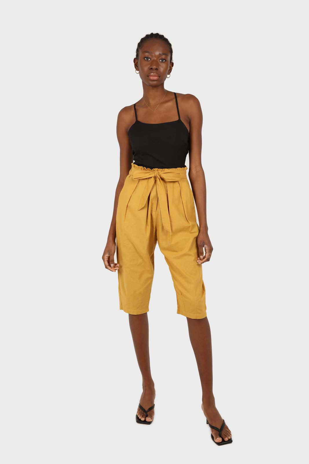 Yellow belted loose fit midi trousers_1