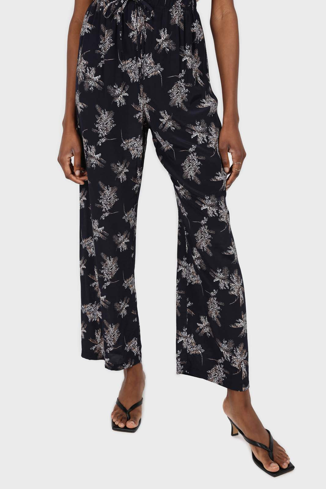 Navy and white floral wide leg trousers_1
