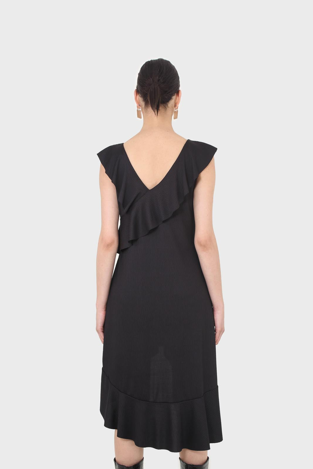 Black ruffle cross asymmetric hem maxi dress_7