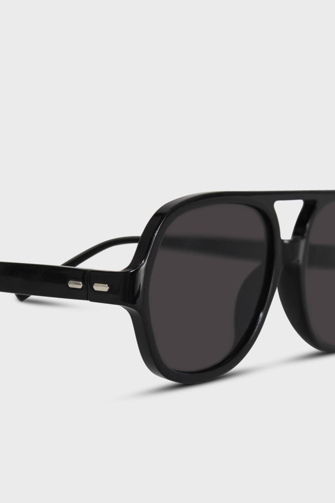 Black oversized aviator sunglasses_3