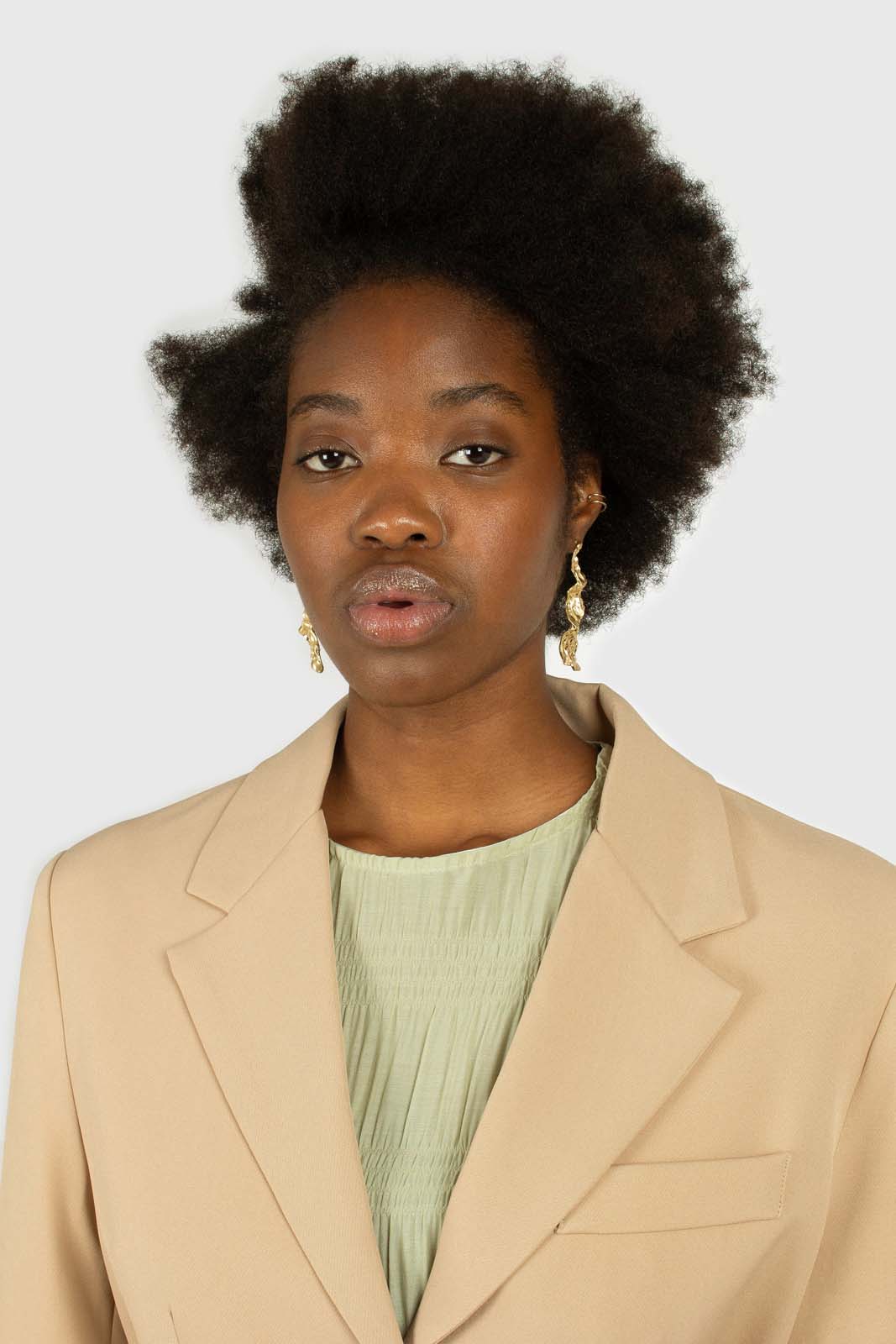 Beige flap pocket long belted blazer_5