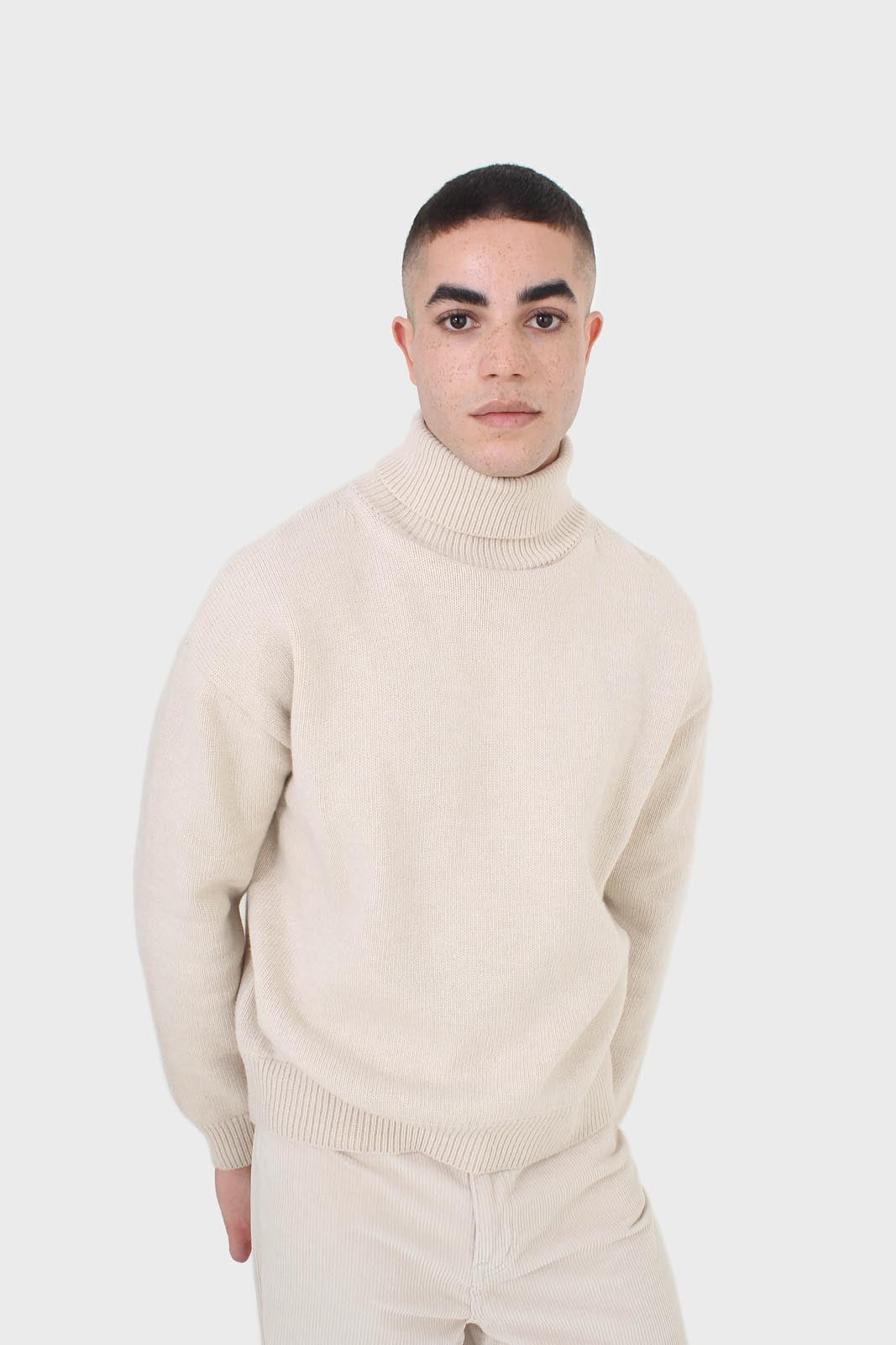 Ivory oversized wool turtleneck jumper_1