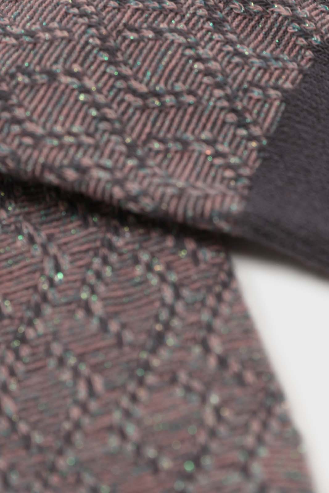 Grey diamond metallic color block socks_2