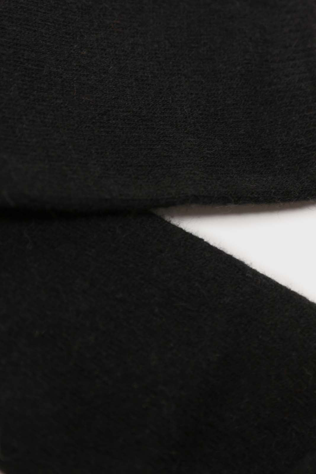 Black smooth wool long socks_2