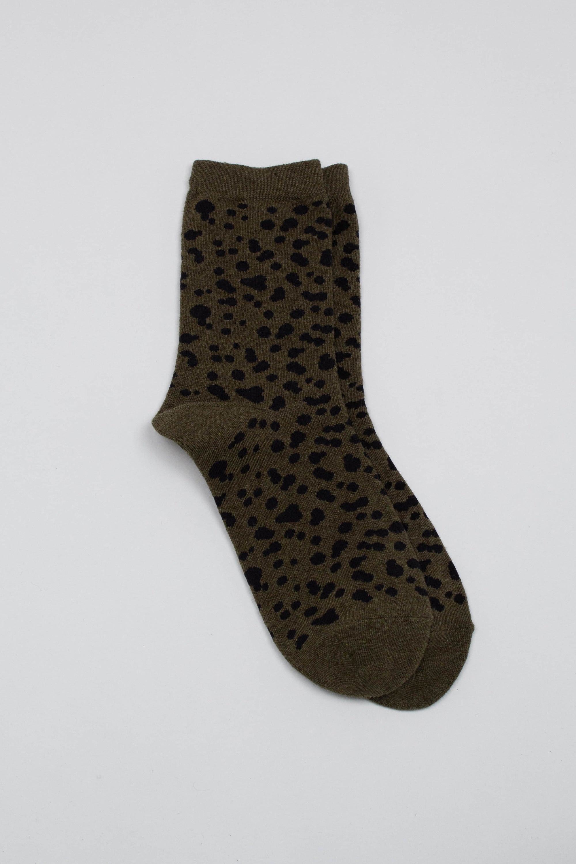 Khaki and black leopard socks_5