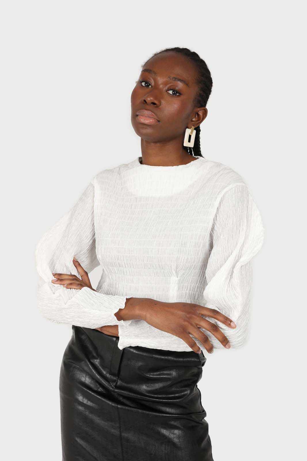 White smocked puff long sleeved top_5