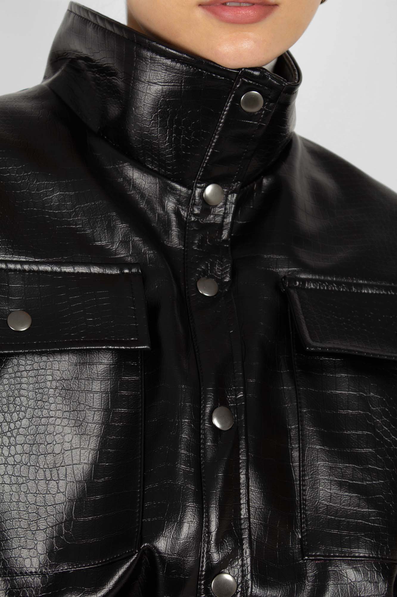 Black vegan croc crop blouson jacket_4