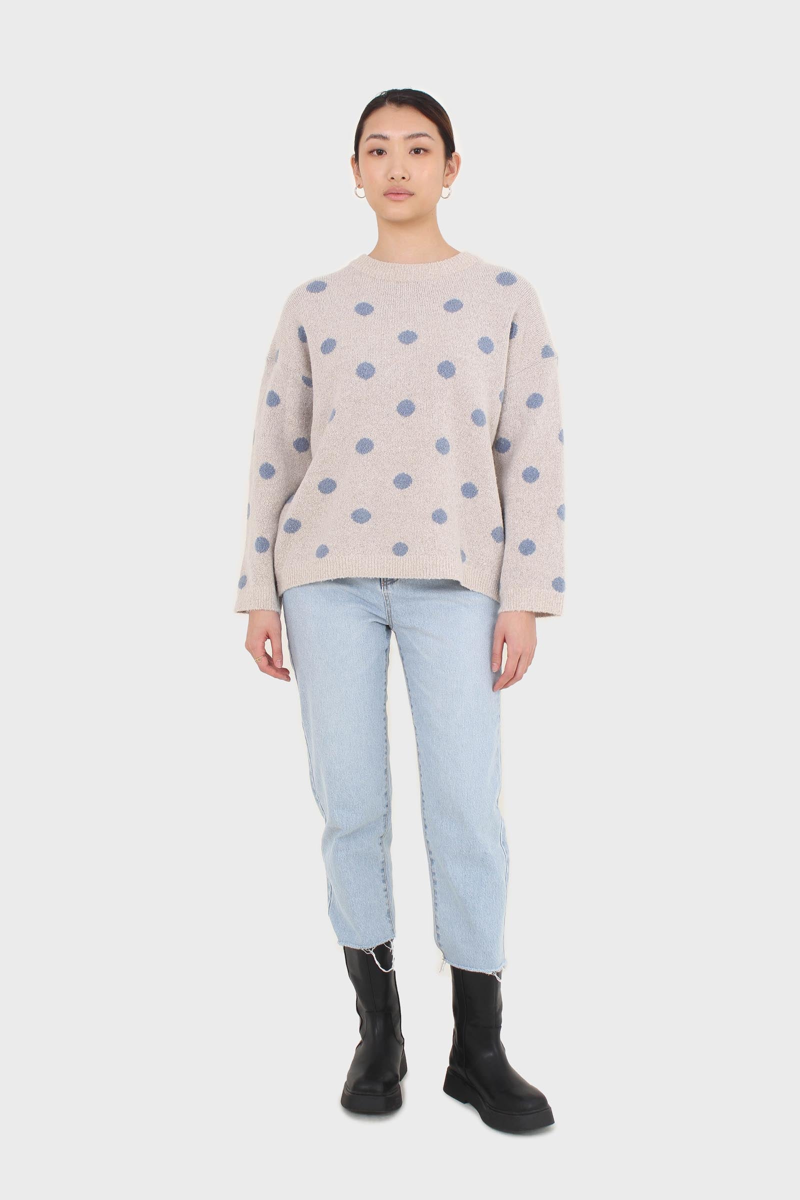 Beige and blue intarsia polka dot jumper_7