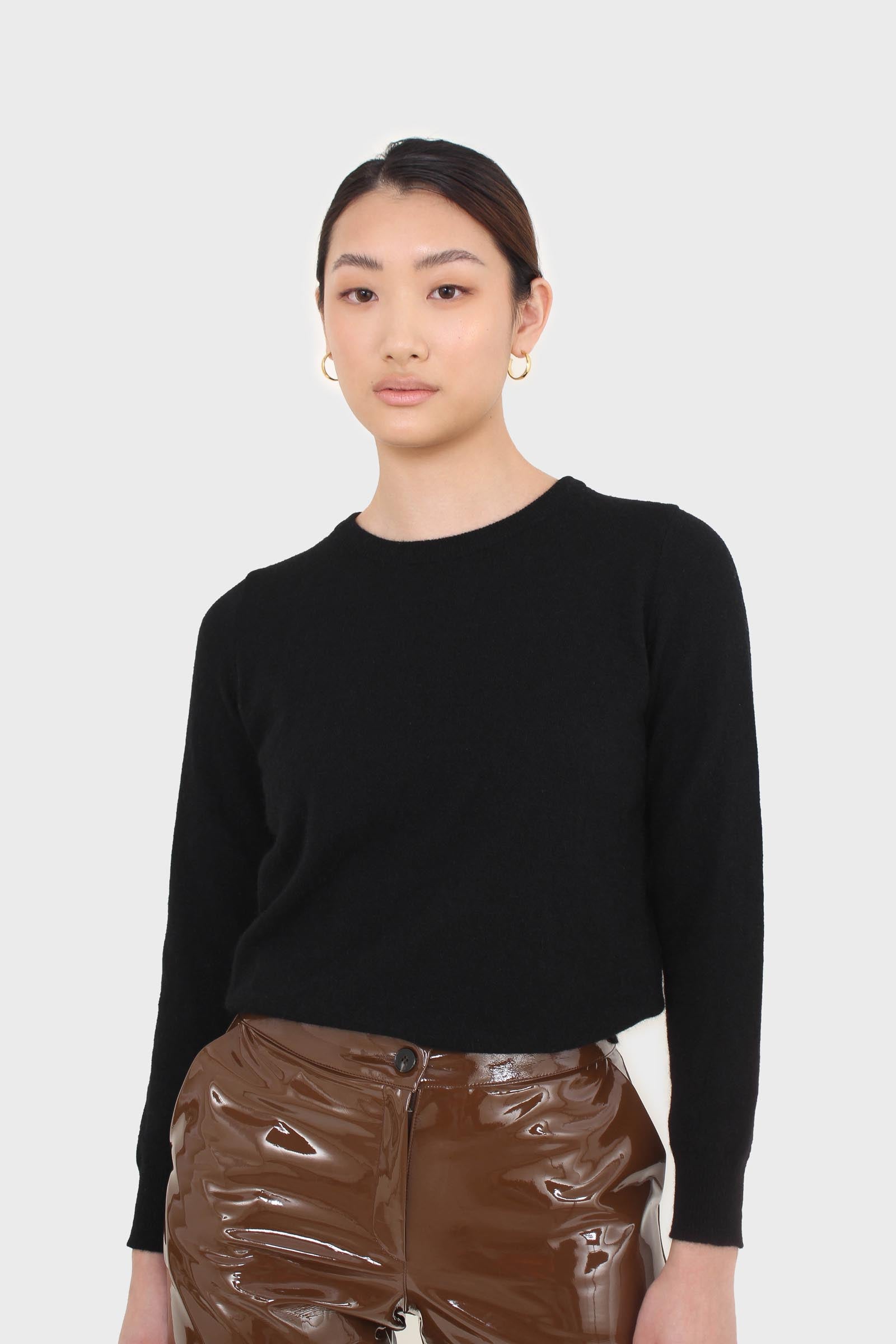 Black contrast neck wool fitted jumper_4