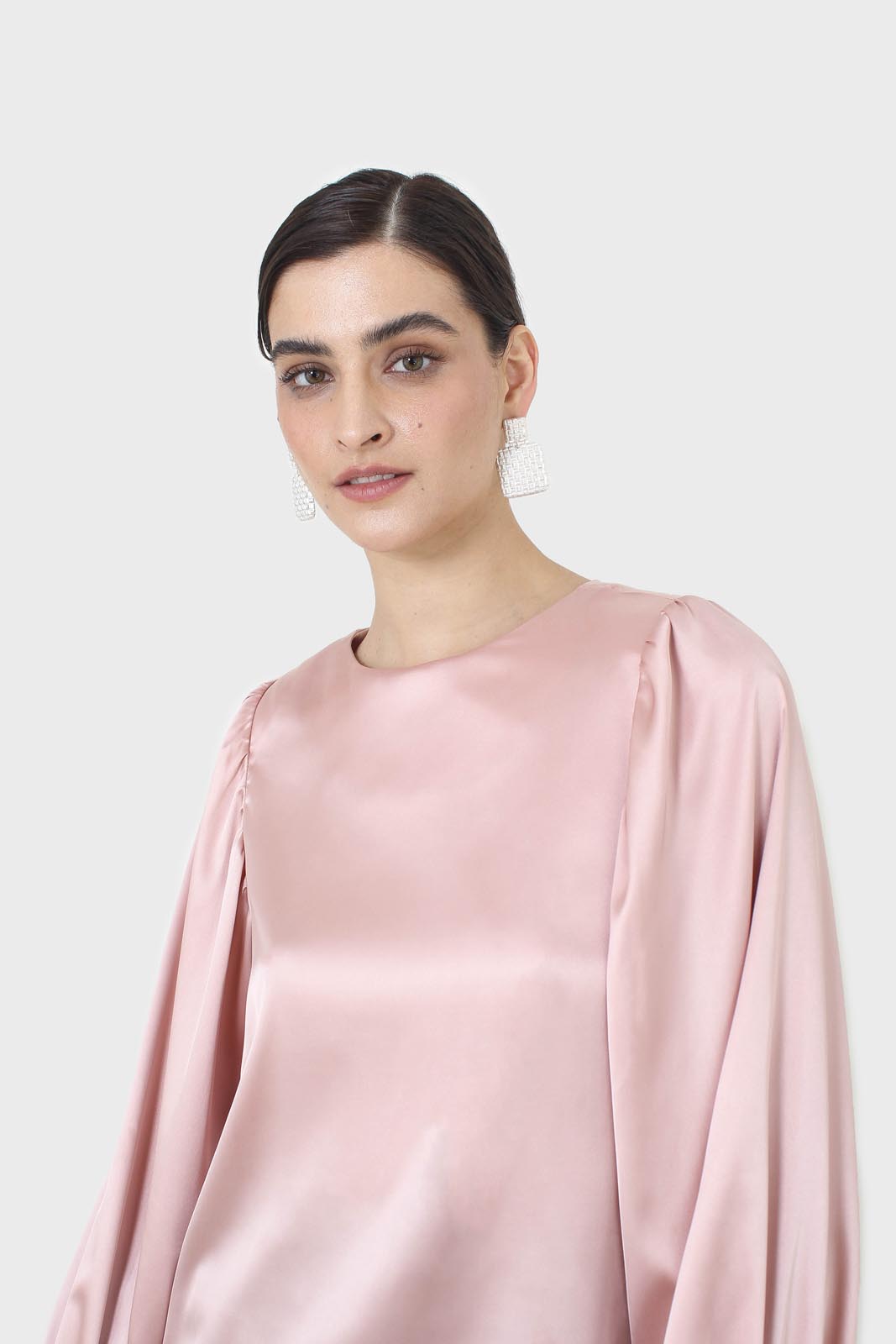 Pink silky balloon sleeve blouse_5