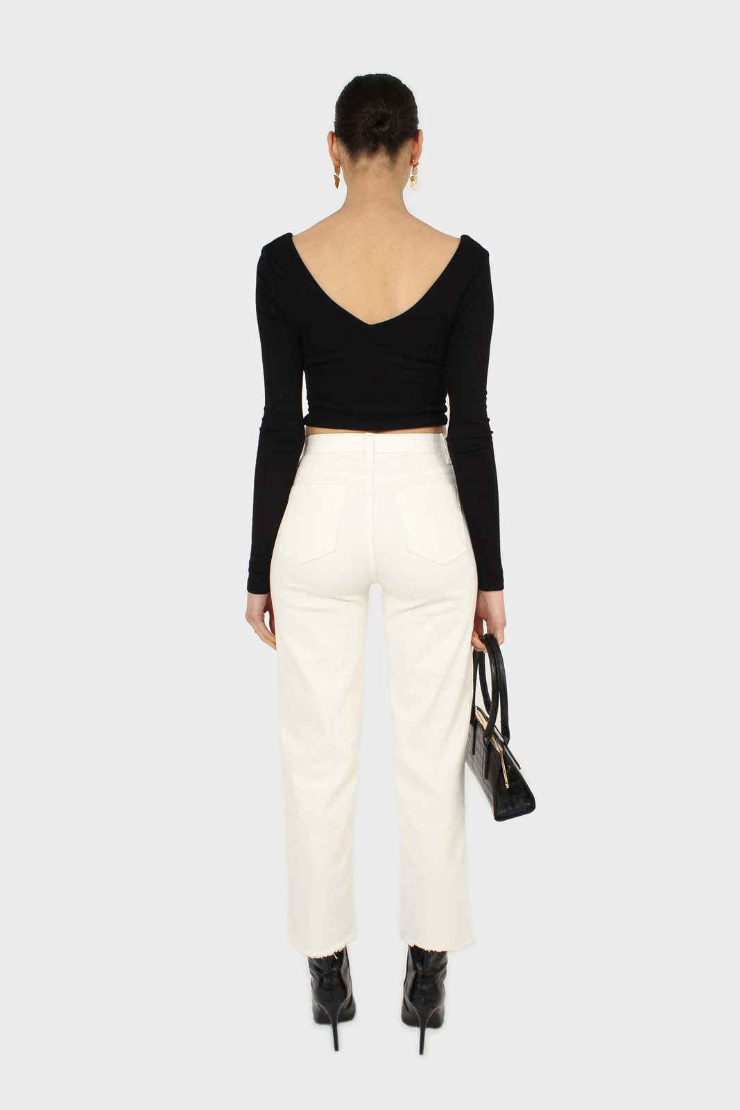 Black twist front long sleeve crop top_6