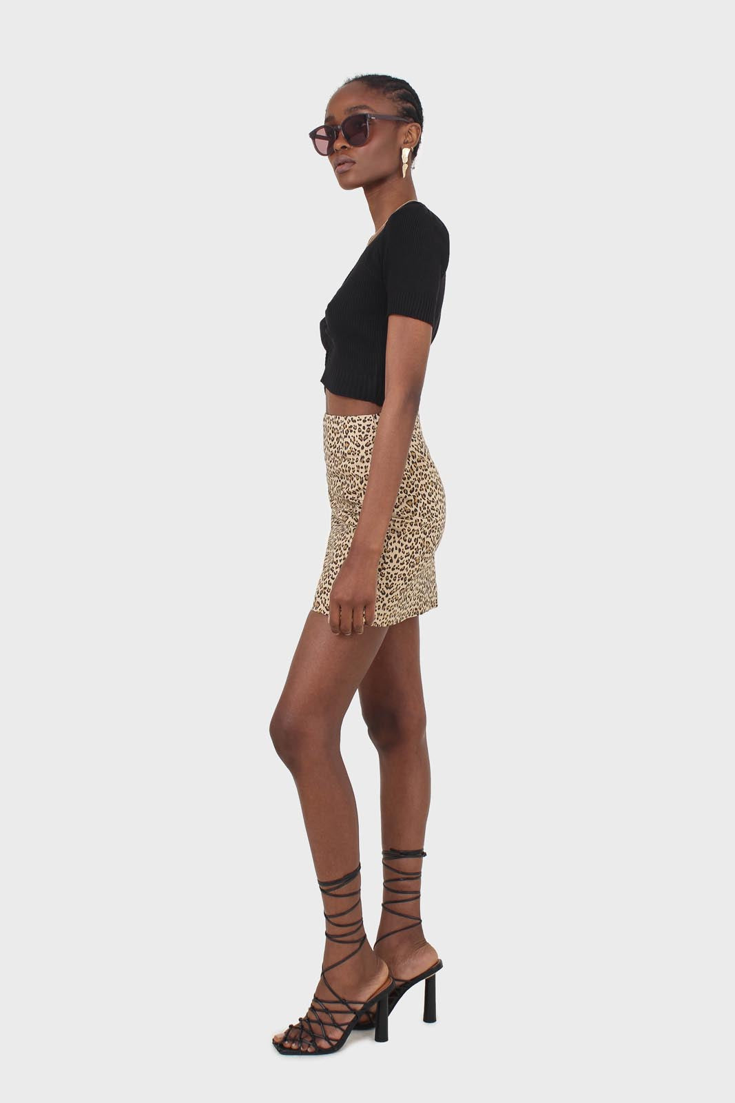 Beige leopard print mini skirt_2