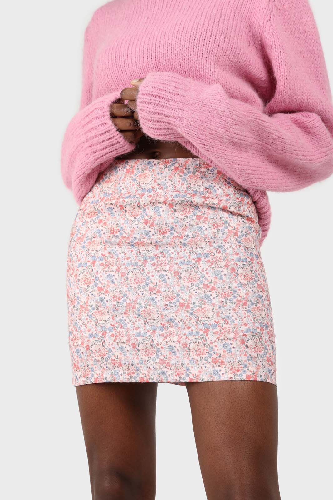 Pink ditsy floral print mini skirt_4